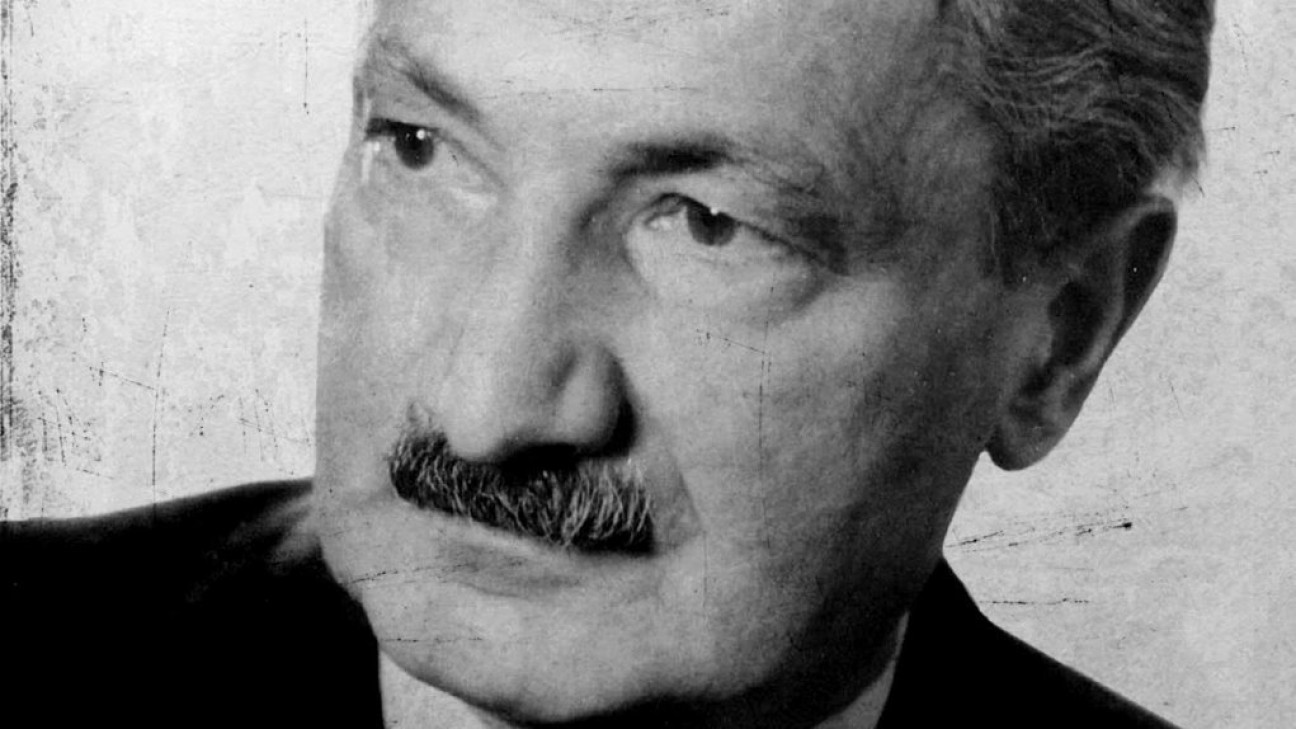 Martin Heidegger: Routledge Critical Thinkers - A Review